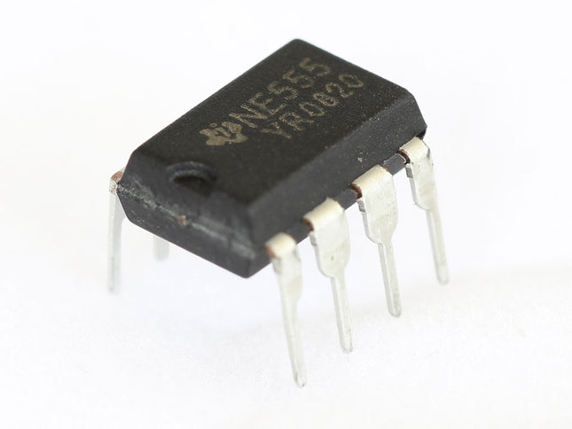 Circuit integrat NE555P-TI