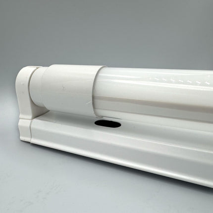 Corp Led T8, 18W=36W, 6400K, lumina rece