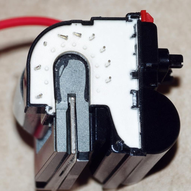 Transformator linii BSC24-01N4006EV