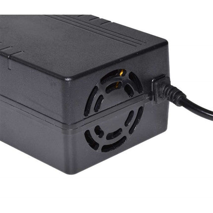 Incarcator Li-ion 67,2V 3Ah 2V