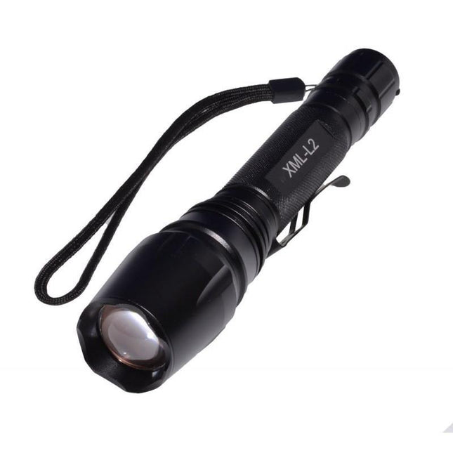 Lanterna LED profesionala acumulatori pentru energie