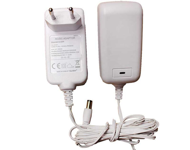 Alimentator stabilizat 12V 2000ma LC